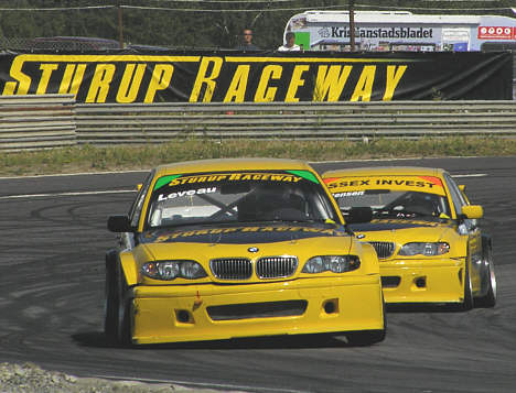 Carsten Leveau foran Gunnar Kristensen.